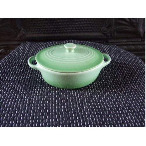 Oval Casseroles Light green